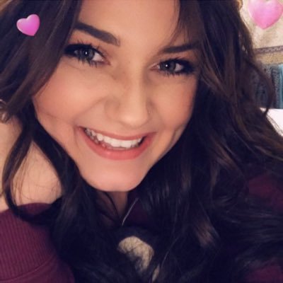 Profile Picture of Grace (@GraceWells19) on Twitter