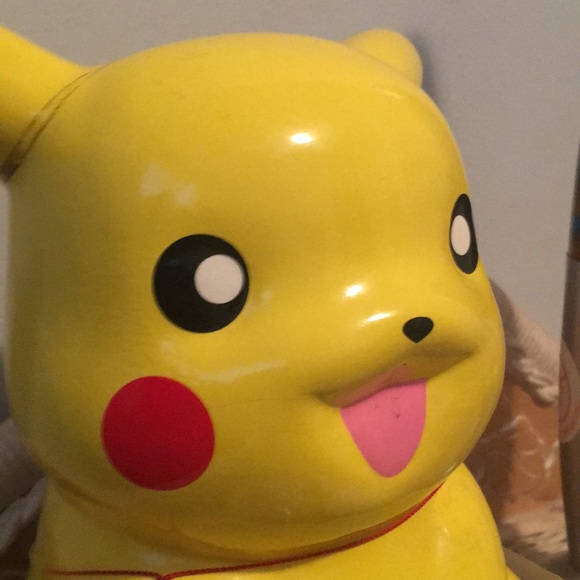 Profile Picture of Danny Santos (@miore123) on Poshmark