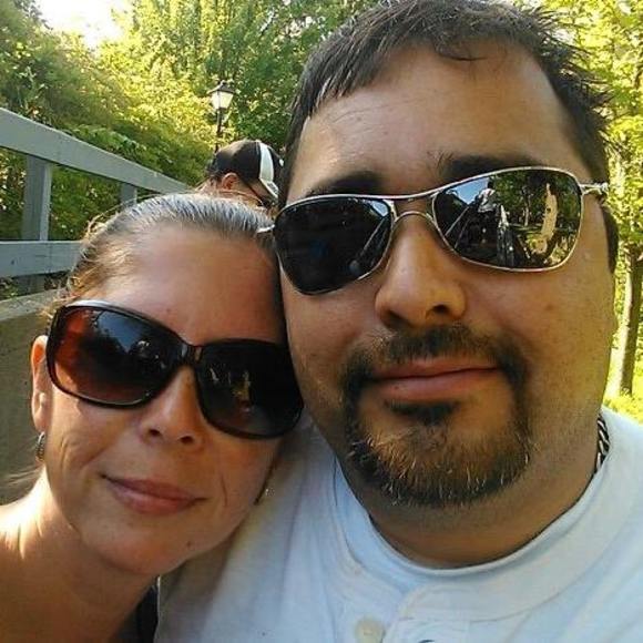 Profile Picture of Shelly Alvarado (@shellyalvarado) on Poshmark