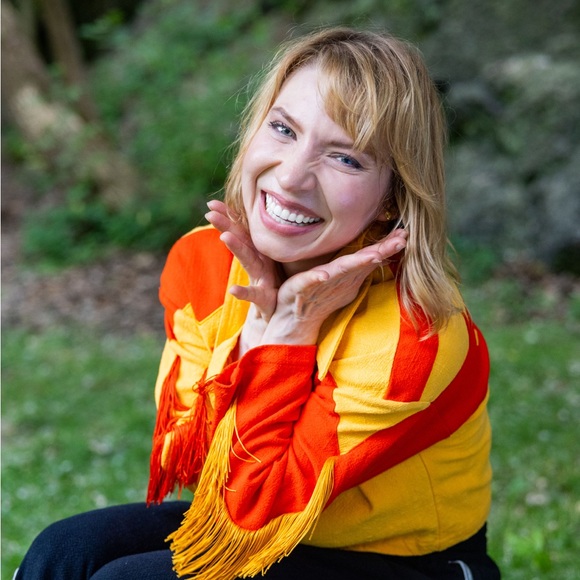 Profile Picture of Kylie Rolincik (@kylie624) on Poshmark