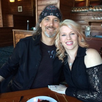 Profile Picture of Shawna Hart (@6Shawnahart) on Twitter