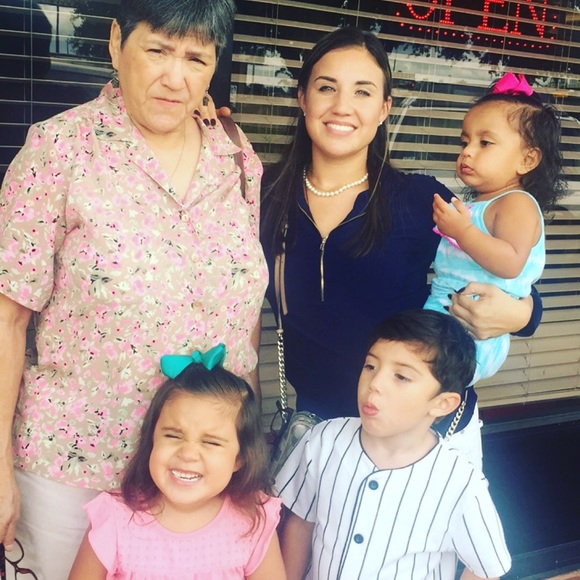 Profile Picture of Erica Longoria (@elongoria22) on Poshmark