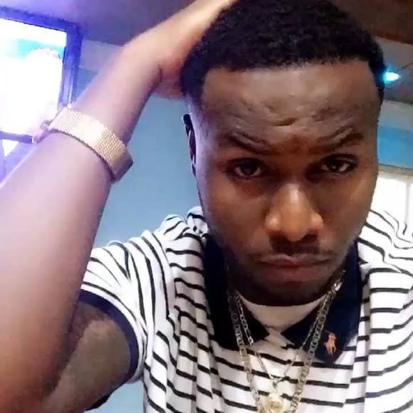 Profile Picture of Deejaÿ Sands (@dj_holiday) on Poshmark