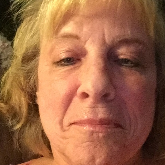 Profile Picture of Nancy Horvath (@nancyhorvath) on Poshmark