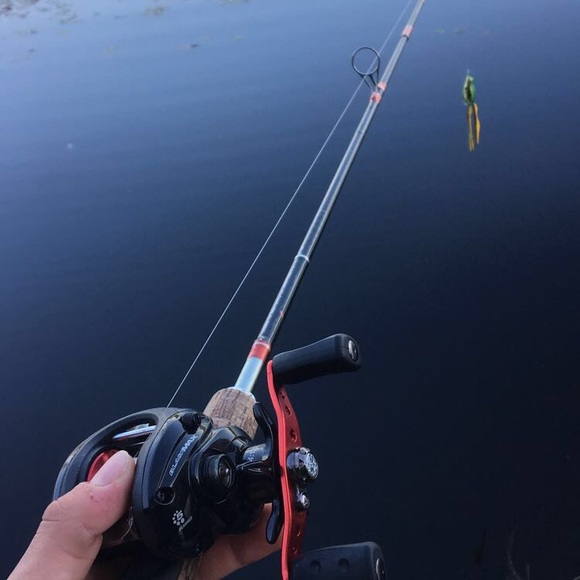 Profile Picture of Eric Standen (@eric_standen) on Poshmark