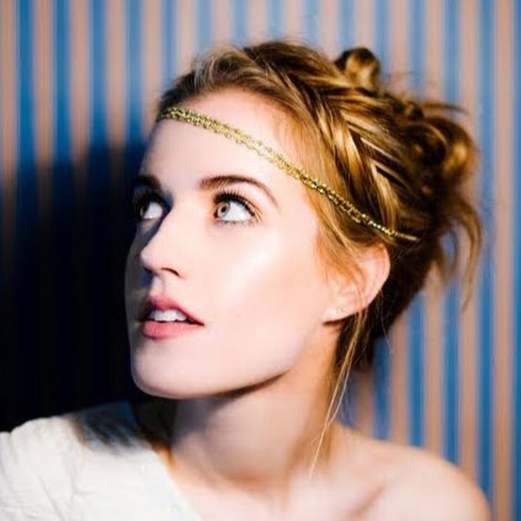 Merrily James - Poshmark Profile Picture of Merrily James (@merrilyjames) on Poshmark