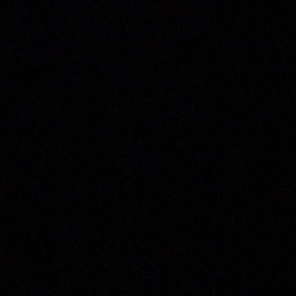 Profile Picture of Feez Rahimi (@feezrahimi) on Poshmark