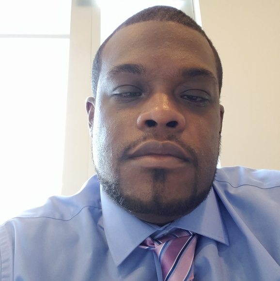 Profile Picture of Chaz Harris (@chazh79) on Poshmark