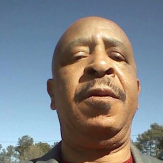 Profile Picture of Robert Duhart (@robert.duhart.98) on Facebook