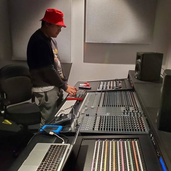 Ronald Serrano - Poshmark Profile Picture of Ronald Serrano (@rose90235) on Poshmark