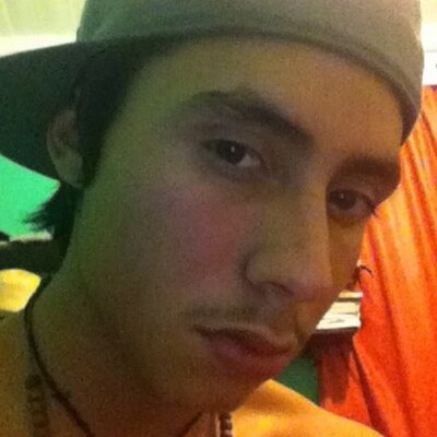 Profile Picture of George Steeven Godoy (@D0shskate7) on Twitter