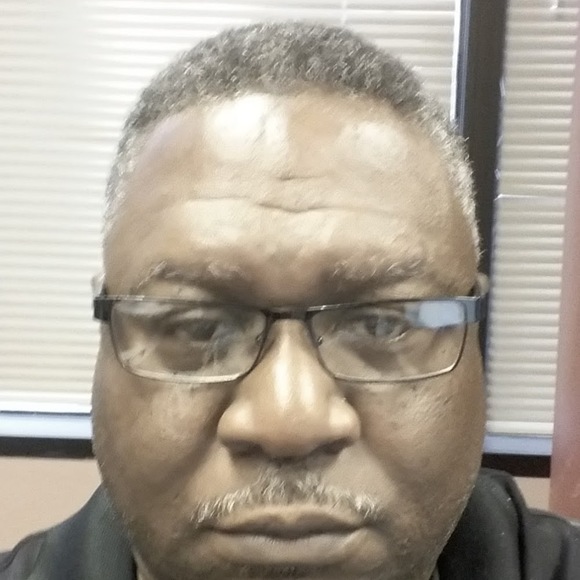 Profile Picture of Steven Bobbitt (@stevenbobbitt) on Poshmark