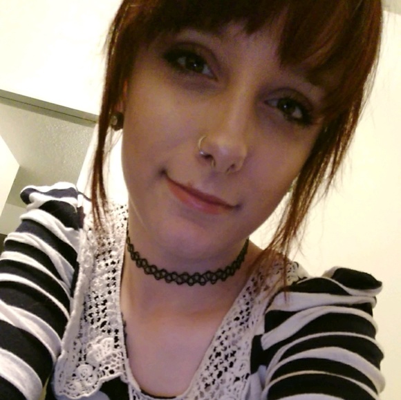 Profile Picture of Brittany Parcher (@brittyparchy) on Poshmark