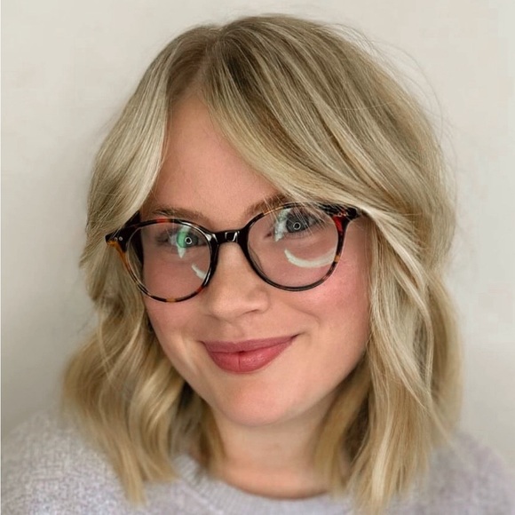 Profile Picture of Scottie Eller (@scottie_mcabee) on Poshmark