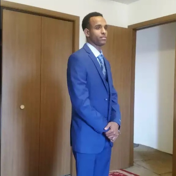 Profile Picture of Abdirahman Ibrahim (@abdirahmani) on Poshmark