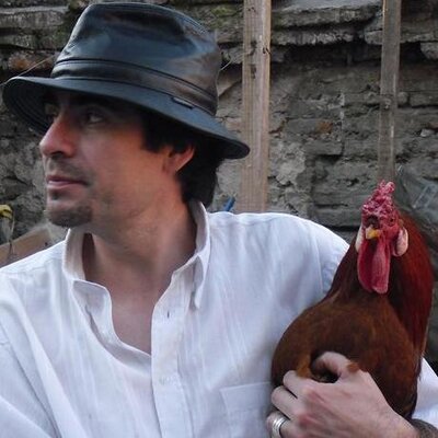 Profile Picture of Claudio Valenzuela (@ssentidocomun) on Twitter