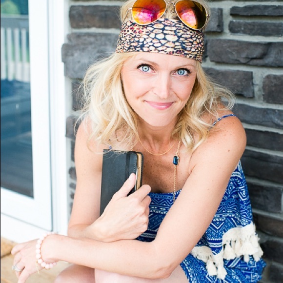 Profile Picture of Tammy Hiveley (@thiveley) on Poshmark