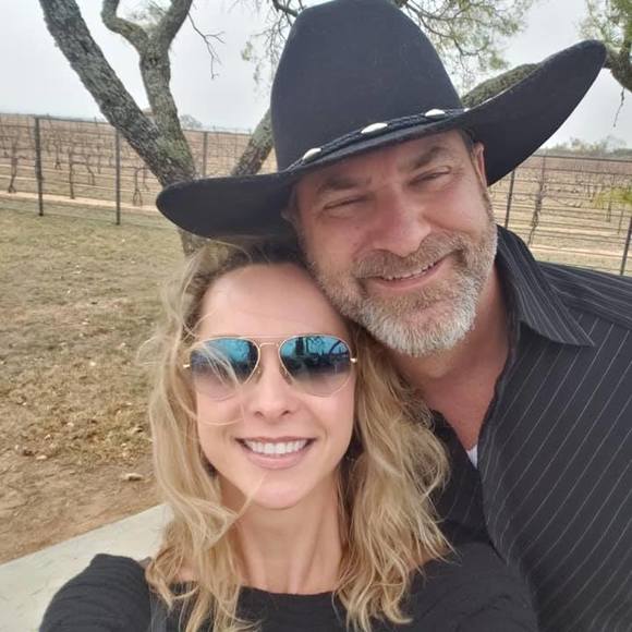 Profile Picture of Rachelle Mazoch (@rachellemazoch) on Poshmark