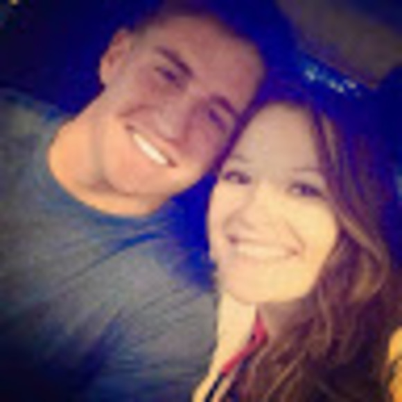 Profile Picture of Tyler Du plessis (@tylerduplessis1) on Poshmark