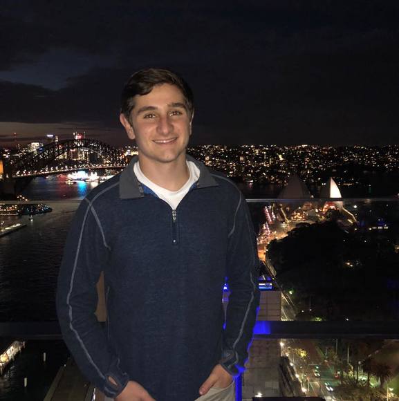 Profile Picture of Nolan Roberts (@nolan194) on Poshmark
