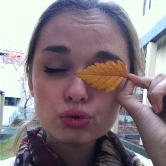 Kaia Bucy - Poshmark Profile Picture of Kaia Bucy (@theglamgirl) on Poshmark