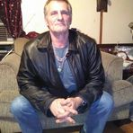 Profile Picture of James Dubroc (@james.dubroc.7) on Facebook