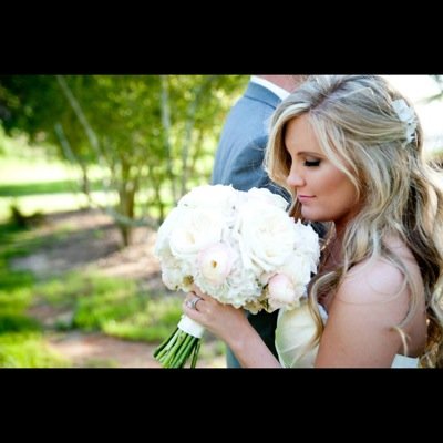 Profile Picture of Allie Schmitz Garner (@AllieSGarner) on Twitter