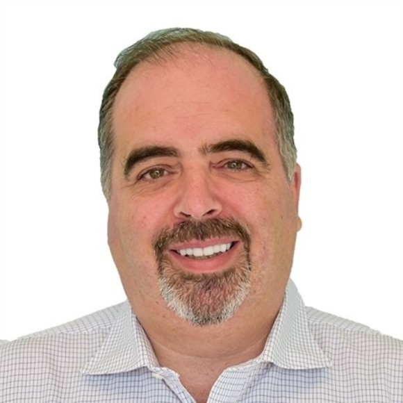 Profile Picture of Nelson Gomes (@nelsongomes) on Poshmark