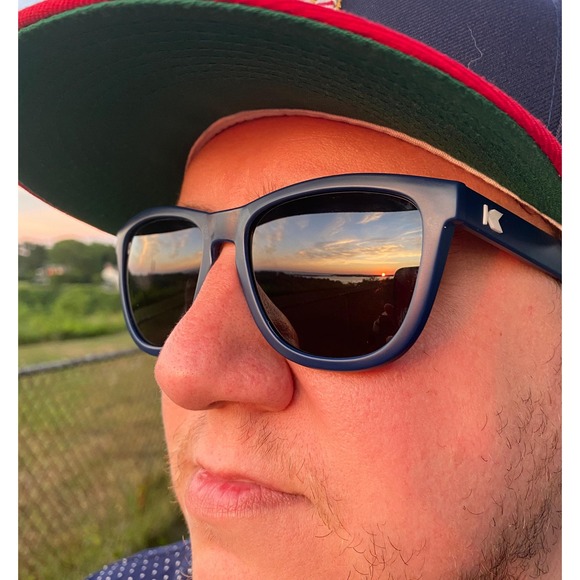 Steven Zacharevitz - Poshmark Profile Picture of Steven Zacharevitz (@ichiveonli) on Poshmark