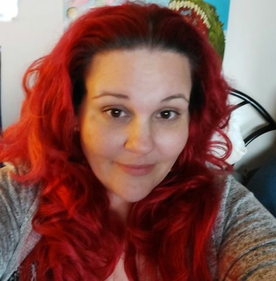 Profile Picture of Rachel Théroux (@r_a_c_h_o_u_26) on Poshmark