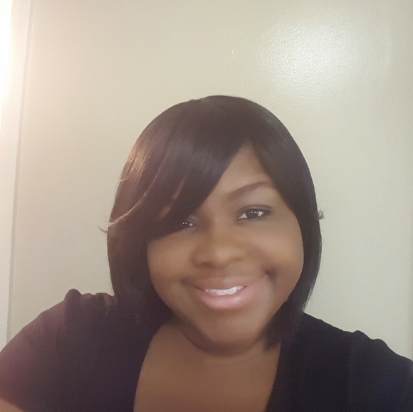 Profile Picture of Meshawn Foster (@m1foster) on Poshmark