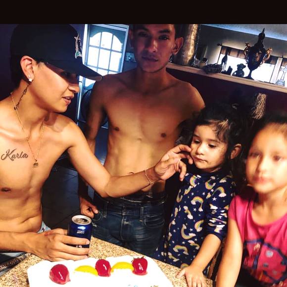 Profile Picture of Jon Pineda (@jonpineda) on Poshmark