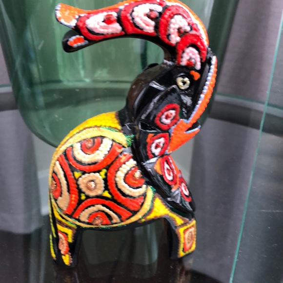 Profile Picture of Elif Celik (@eliffcel) on Poshmark