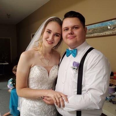 Profile Picture of Taylor Potter (@taylorpotter3) on Twitter