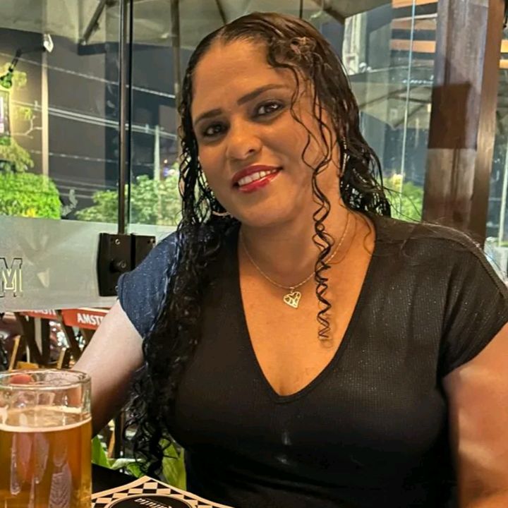 Profile Picture of Paula Bento (@paulabento) on Tiktok