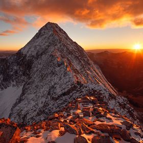 Profile Picture of Leland Long (@leefanhq) on Pinterest