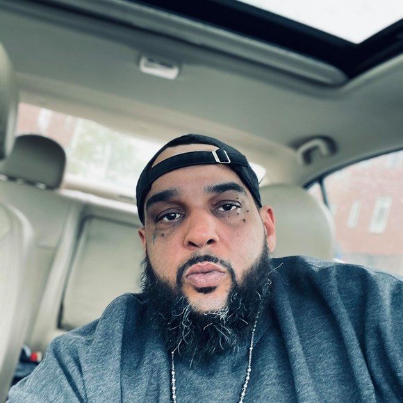 Profile Picture of Ernest Dixon iii (@edubbs5458) on Poshmark