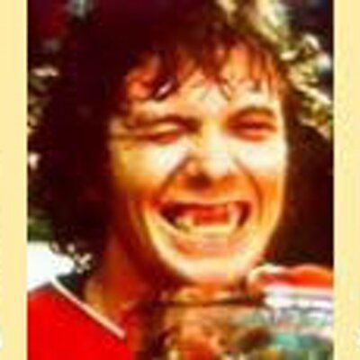 Profile Picture of Troy Simpkins (@Flyer16fan) on Twitter