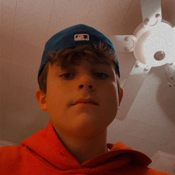 Profile Picture of Christian Inman (@christianinm160) on Poshmark