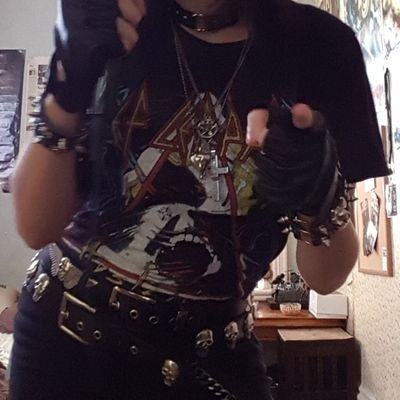 Profile Picture of Heavy_metal_maniac (@EvelandSarah) on Twitter