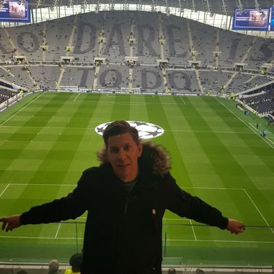 Profile Picture of Jim Whitaker (@jimw10) on Twitter