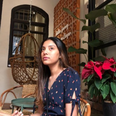 Profile Picture of Lara Ashley (@Ashley9Lara) on Twitter