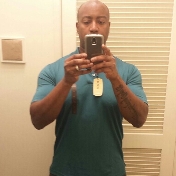 Profile Picture of Coyle Brown (@shoeshop15) on Poshmark