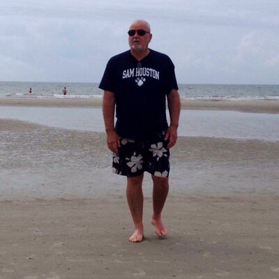 Profile Picture of JimmyJohnson (@CoachJPJohnson) on Twitter