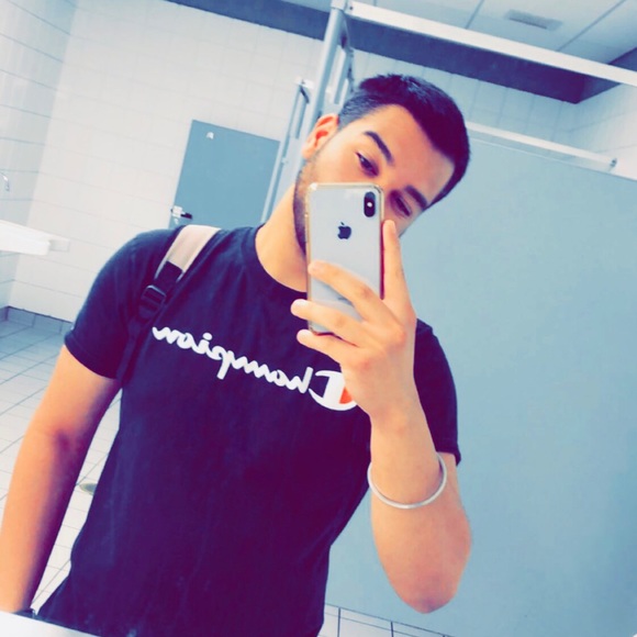 Profile Picture of Sahil Kumar (@iamsahil1023) on Poshmark