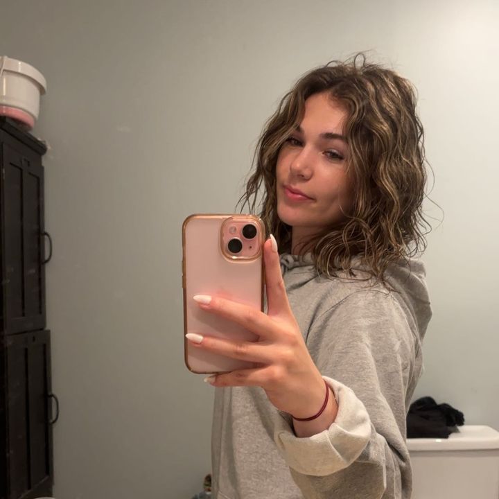 Profile Picture of clairapenny (@clairapenny) on Tiktok