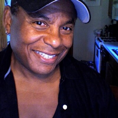 Profile Picture of Bill Bloom (@blizoom) on Twitter