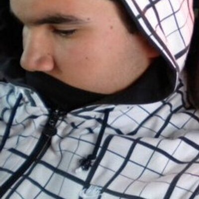 Profile Picture of Nicholas Moraitis (@chclaus) on Twitter