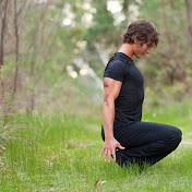 Profile Picture of Stuart Watkins (@StuWatkinsYoga) on Youtube