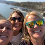 Profile Picture of Bonnie Hicks (@freshoutthegrease) on Instagram